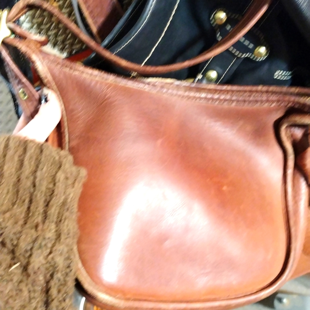Vintage Coach Janice flawed